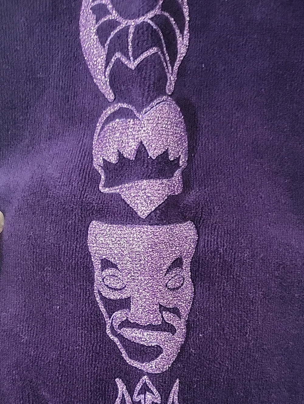 Disney Villans Spirit Jersey in a Dark Purple Velvetish Fabric Size XL - Picture 7 of 16